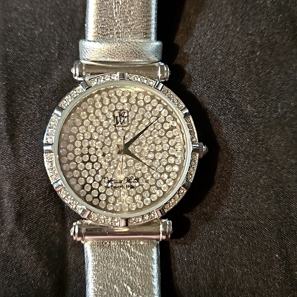 Silver Victoria Wieck Watch - Picture 1 of 7